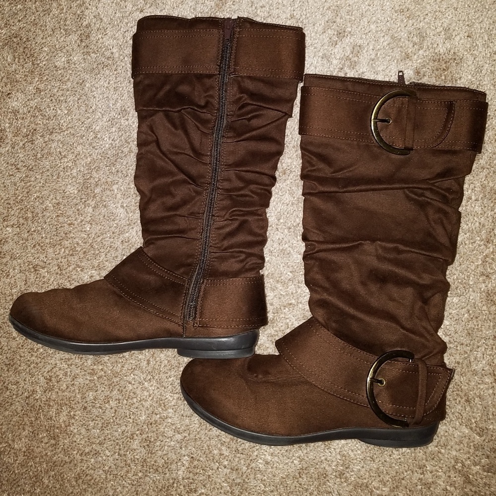 Brown boots